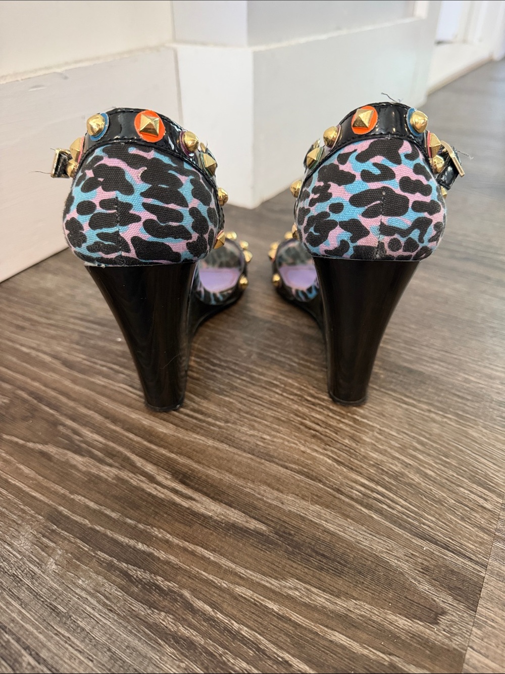 Betsey Johnson Purple Insole Multicolor Studded Ankle-Strap Heels - Picture 6 of 8